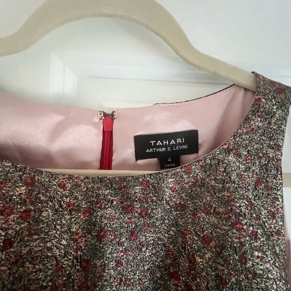 Tahari ASL metallic midi jacquard fit and flare dress, Size 4 NWOT - Picture 2 of 5